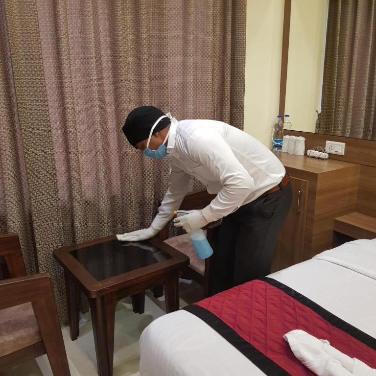 Swaran Hotel Amritsar Eksteriør bilde